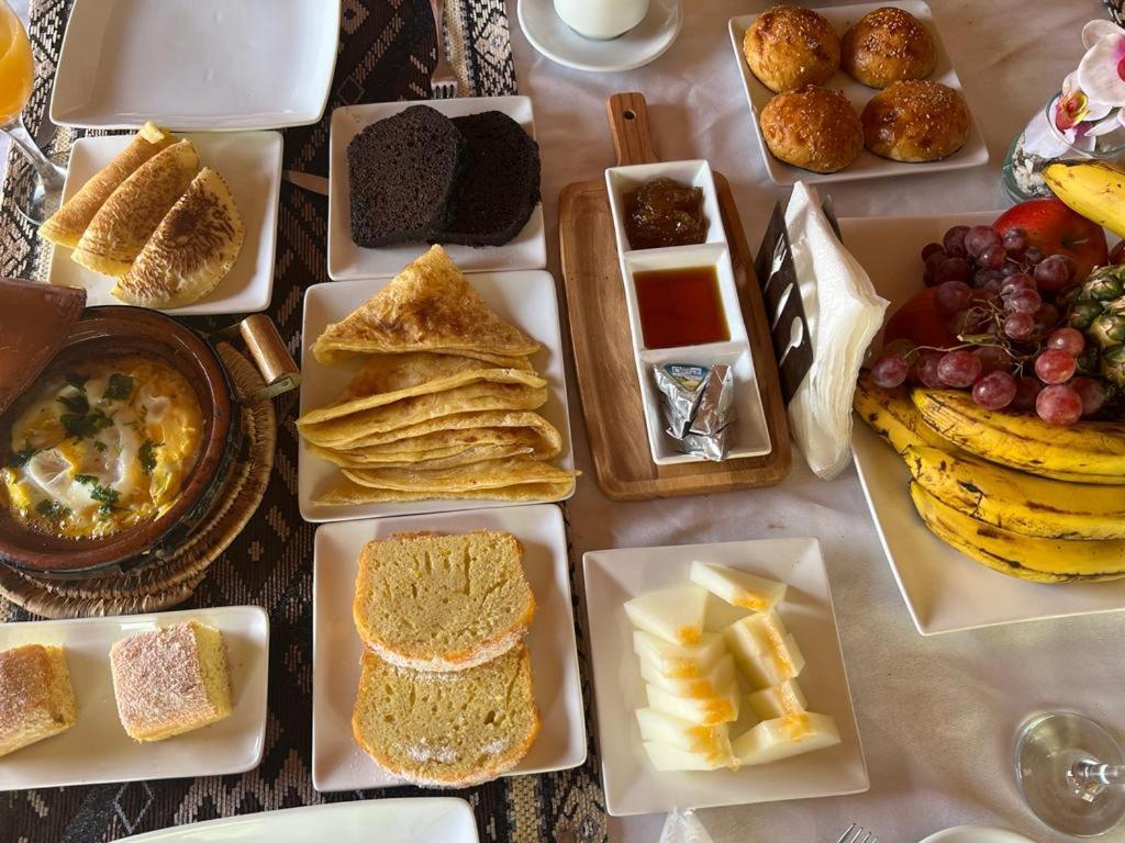 Merzouga Luxury Tented Camp Hotel Bagian luar foto